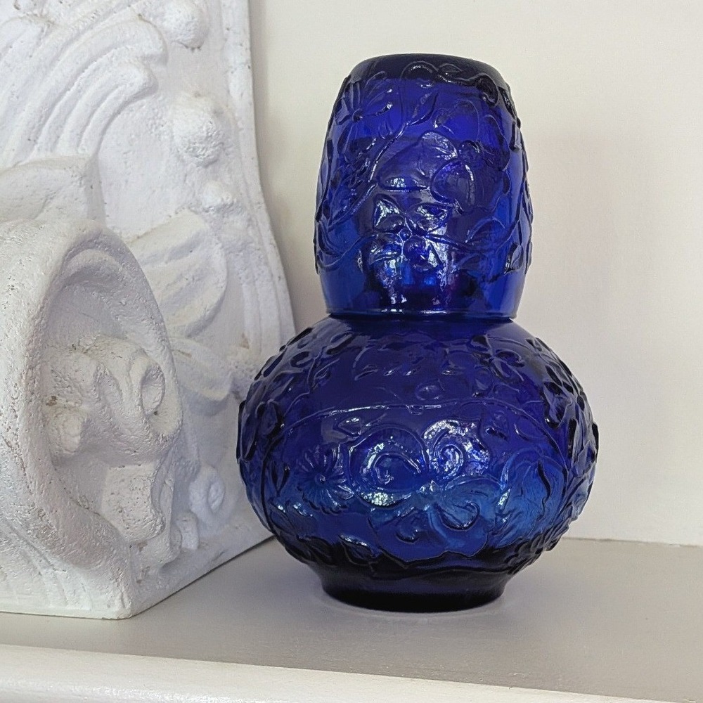 Vtg Fenton Cobalt Blue Glass Bedside Tumble-Up Set Decanter Floral Pattern 2pc